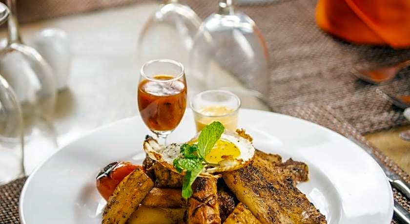 Kandy City Hotel by Earl's