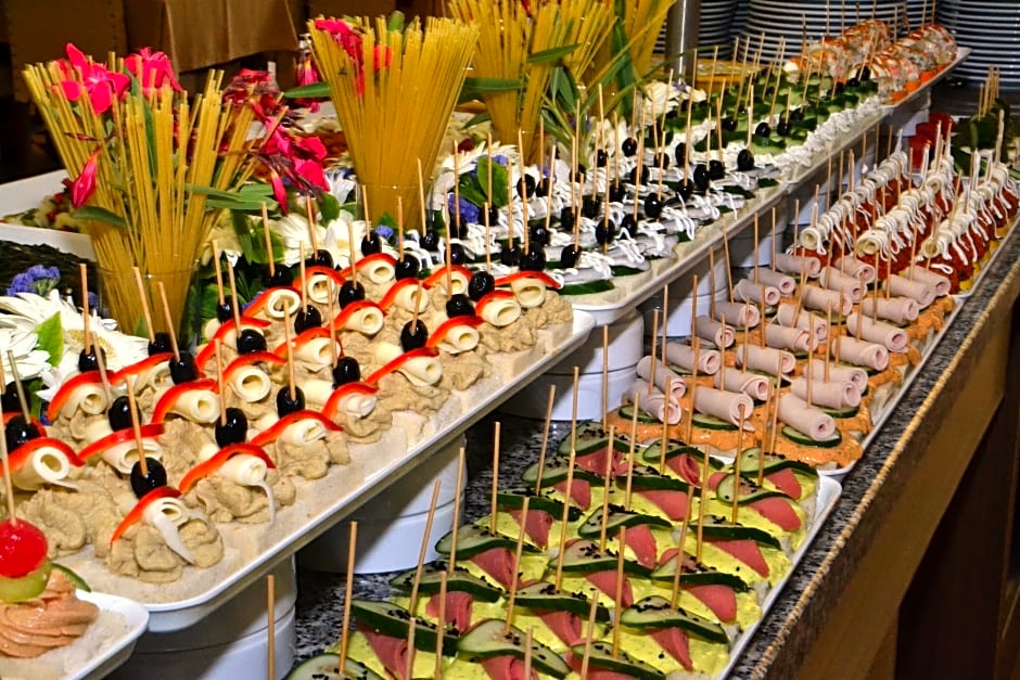 Lara Hadrianus Hotel