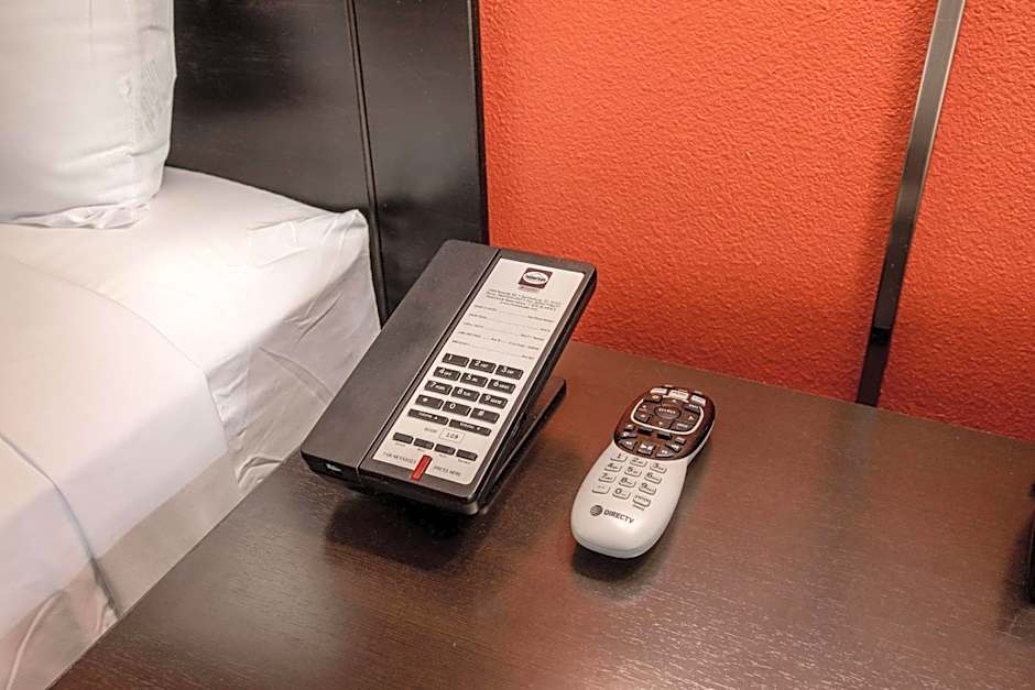 Suburban Studios Spartanburg - I-26