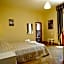 Hotel Azzi