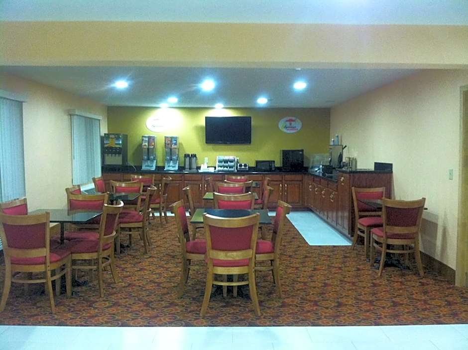 Super 8 by Wyndham Bowling Green South