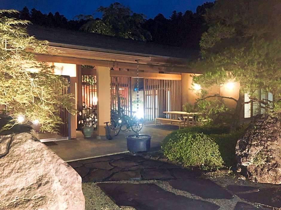Temple Hotel Ryutakuzenji