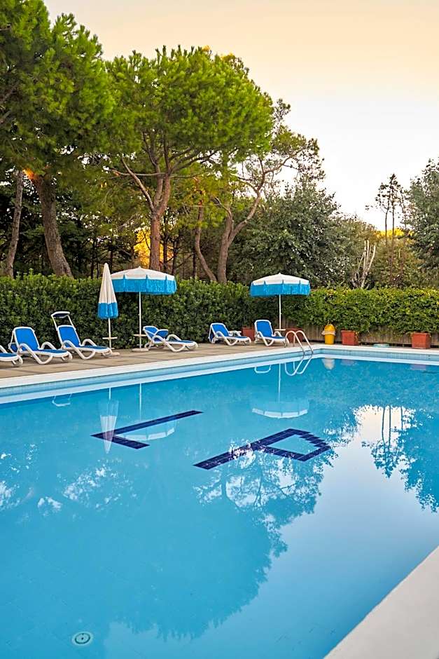 Aparthotel La Pineta