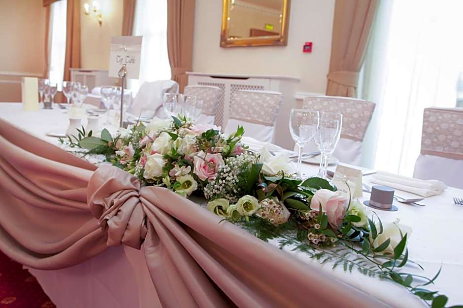 Farington Lodge Hotel