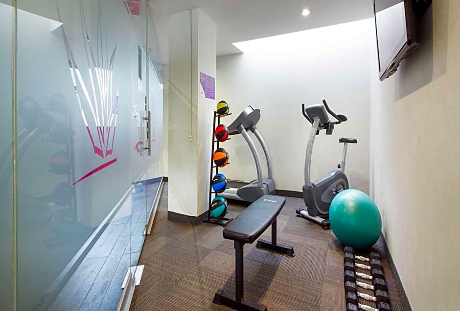 Hotel MX garibaldi CDMX, Trademark Collection by Wyndham