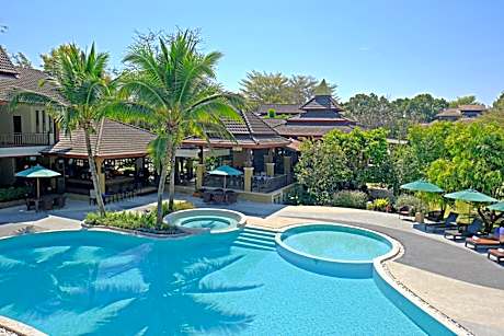 Mae Jo Golf Resort & Spa