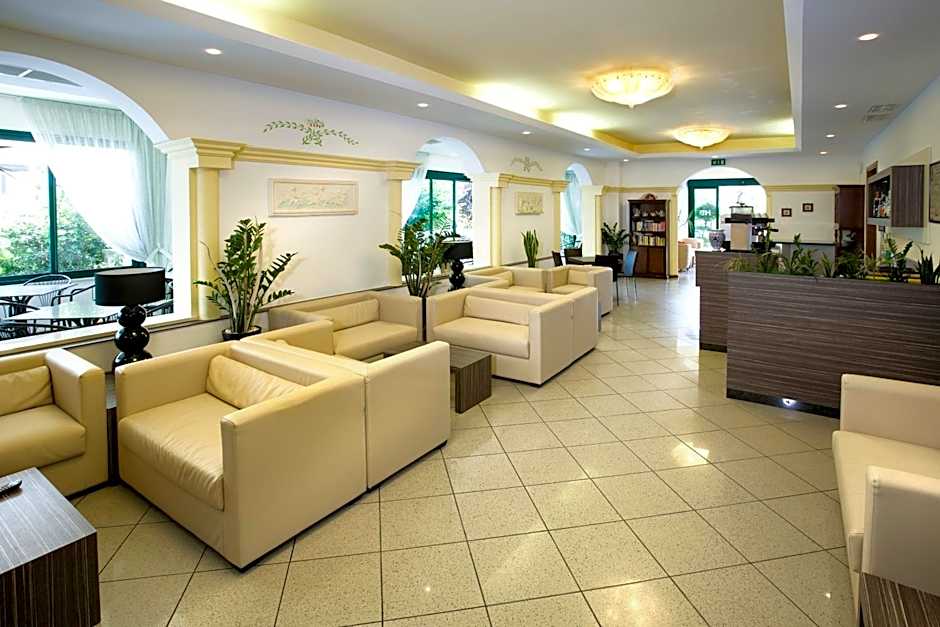 Hotel Boccaccio-free parking-