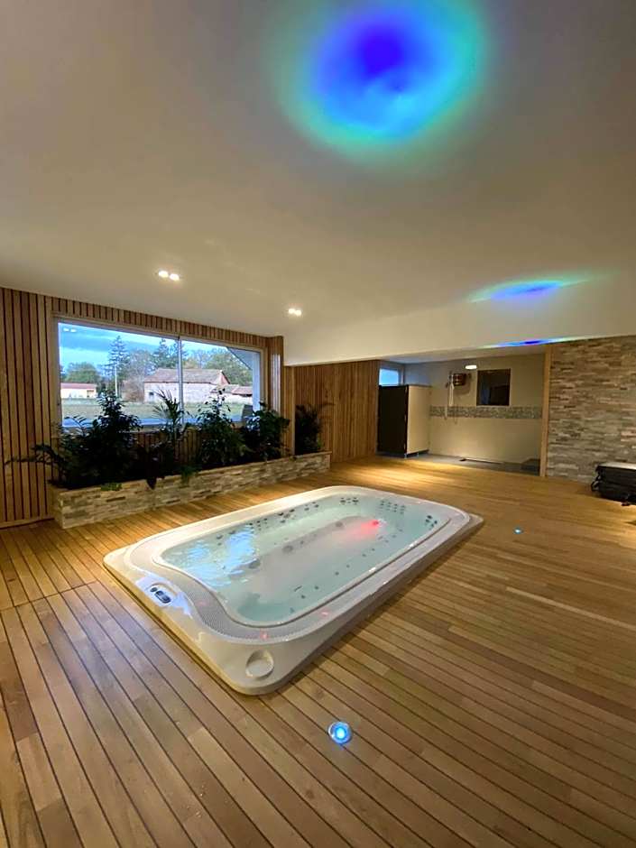 Maison Legate "Hotel Le Baudiere & Spa"
