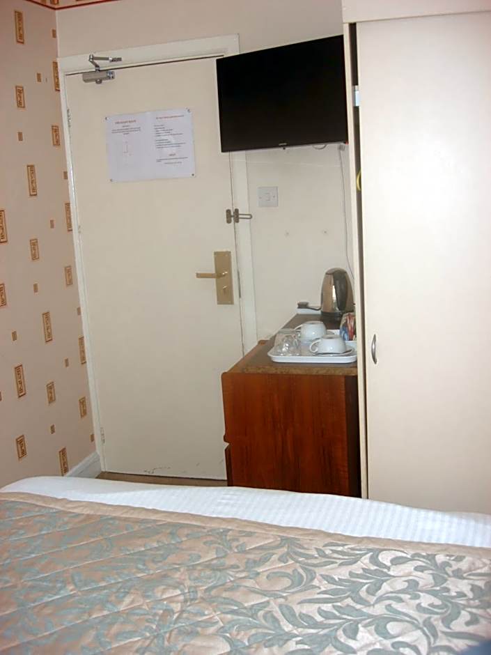 Yellow Mountain Hotel