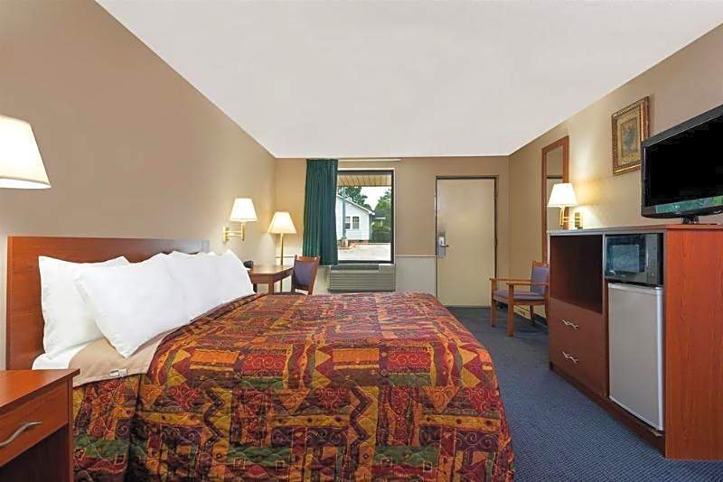 Knights Inn Elizabethtown