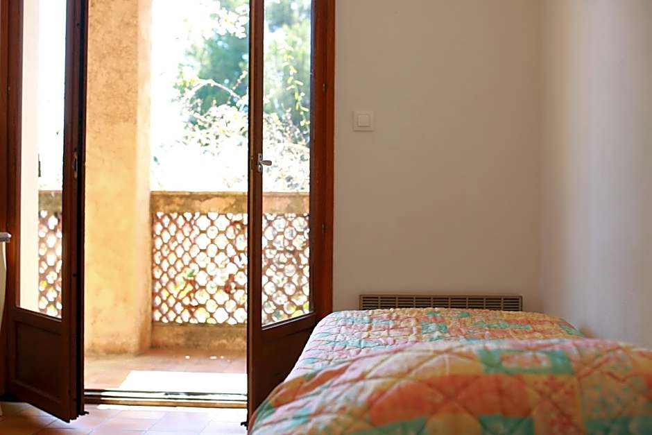 Résidence hôtelière Le Provençal à Giens - Bord de mer