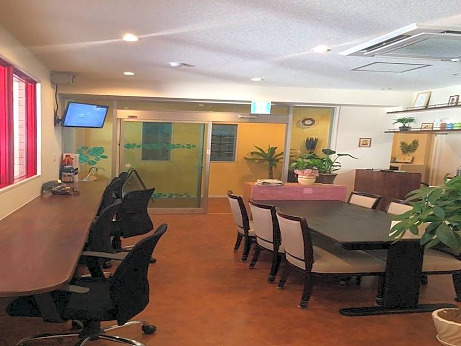 Okinawanoyado Family-Inn