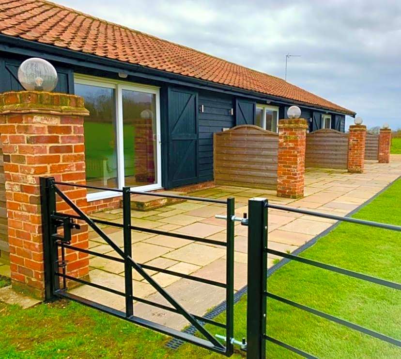 Plumptons Farm Holiday Lodges