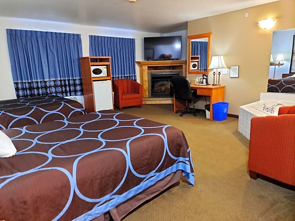 Super 8 by Wyndham Three Hills AB