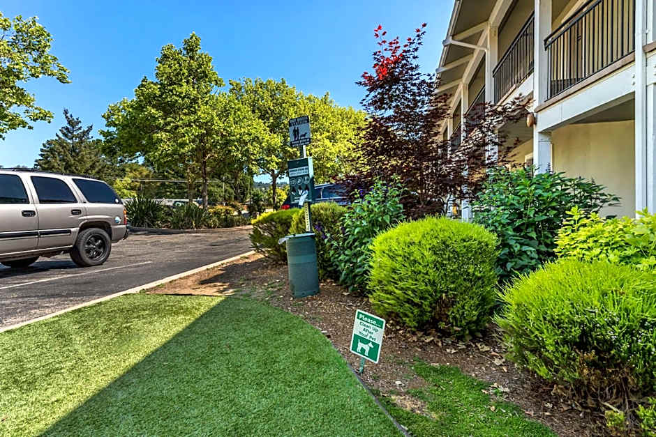 Best Western Plus Inn Scotts Valley