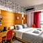 City Life Port Hotel