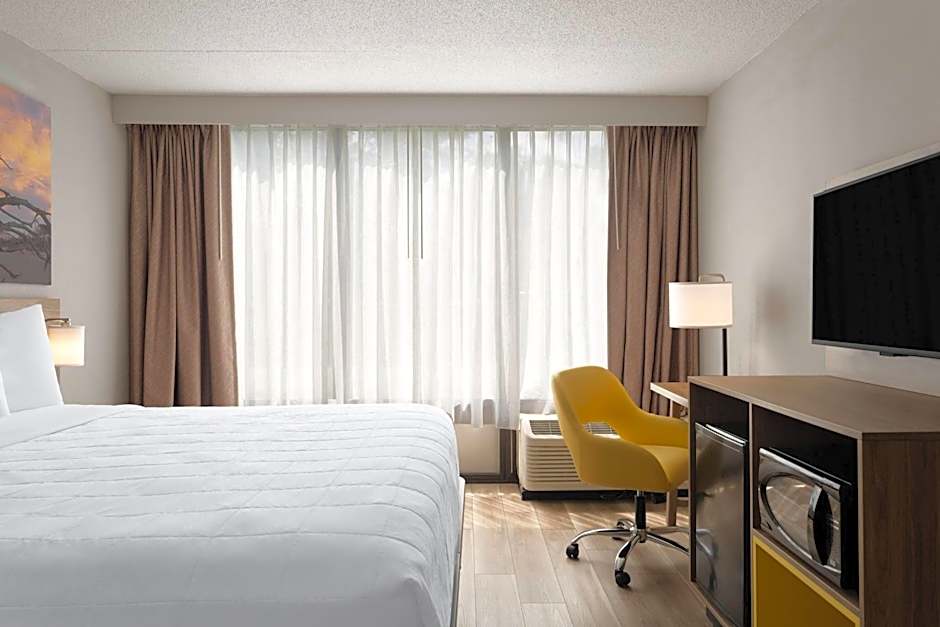 Days Hotel by Wyndham Williamsburg I-64