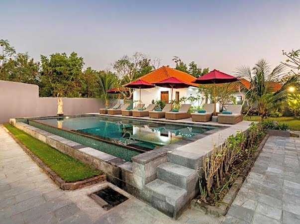 Nusa Indah Onai Hotel