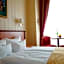 Pension Opera Suites I Self Check In I AC in all rooms