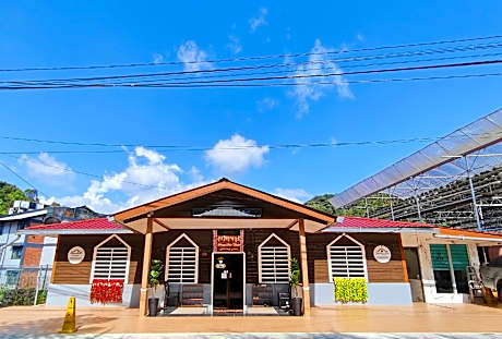 Santai Desa Chalet musleem 0nly