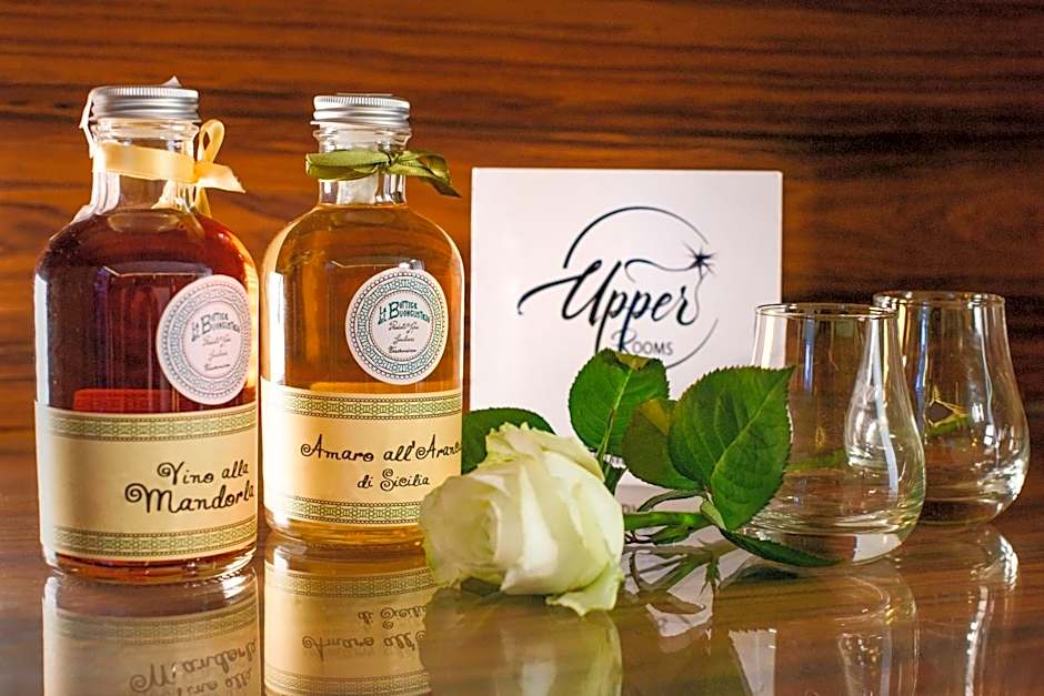 Upper - Boutique Hotel