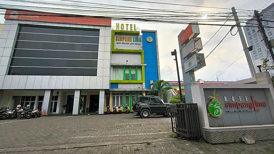 Hotel Simpang Lima Semarang