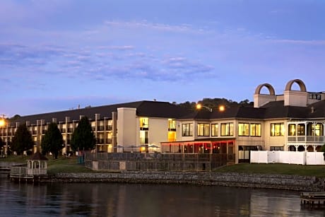 Wyndham Garden Lake Guntersville