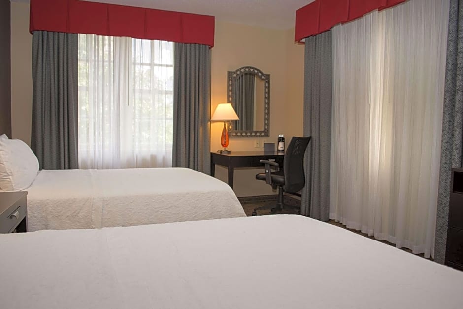 Hampton Inn & Suites Montgomery-Downtown