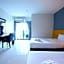Lee Hotel