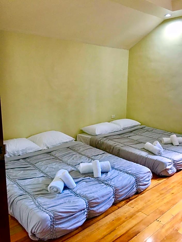 Elliannah Pines Hotel