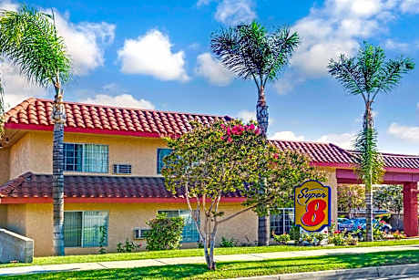 Super 8 by Wyndham Upland Ontario CA