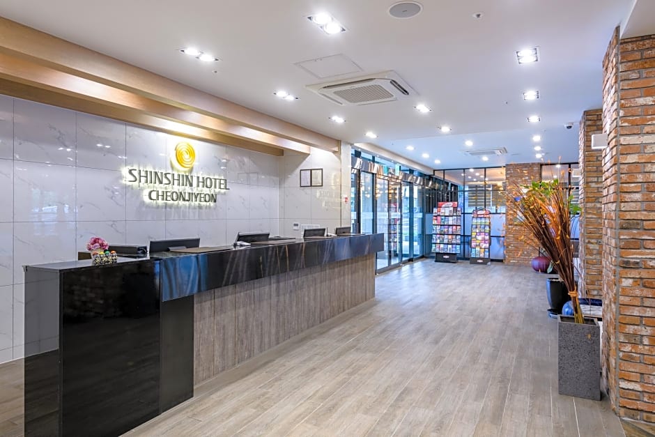 Shinshin Hotel Cheonjiyeon