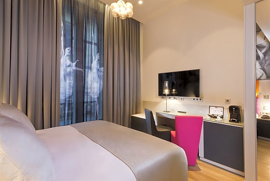 Lyric Hotel Paris