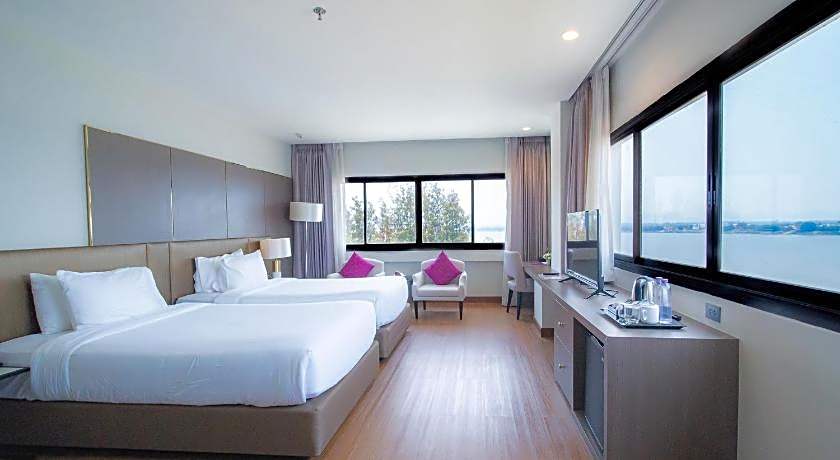 Fortune River View Hotel Nakhon Phanom
