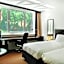 Progress Hotel