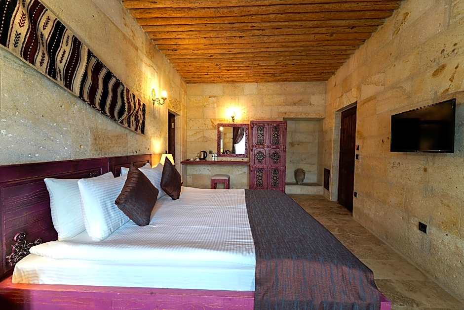 DOCTOR'S CAVE SUİTES