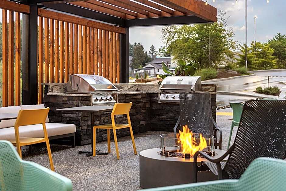 Home2 Suites By Hilton Woodstock On