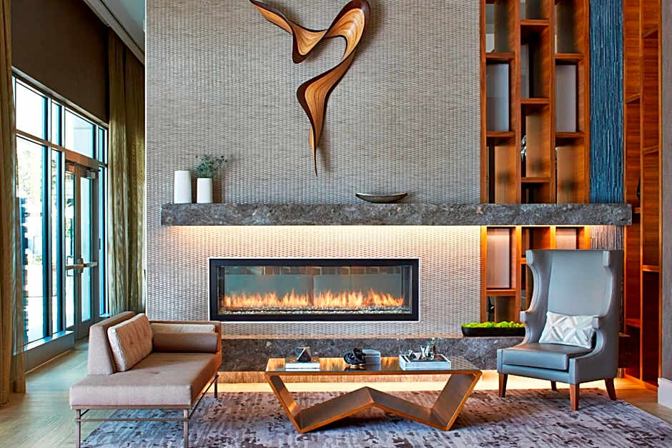 AC Hotel by Marriott Atlanta Buckhead at Phipps Plaza