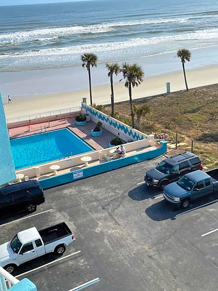 Oceanside Escape