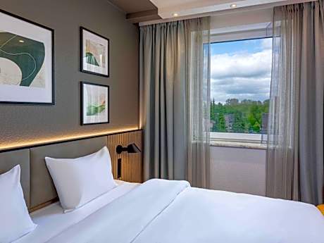 Comfort Double Room with Courtyard View
