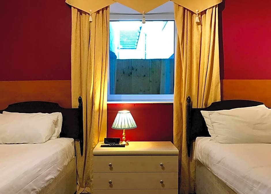 Glenlossie Guest House