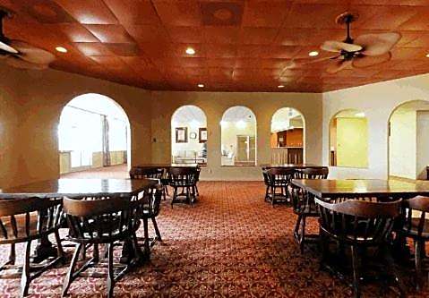 Americas Best Value Inn & Suites Greenville