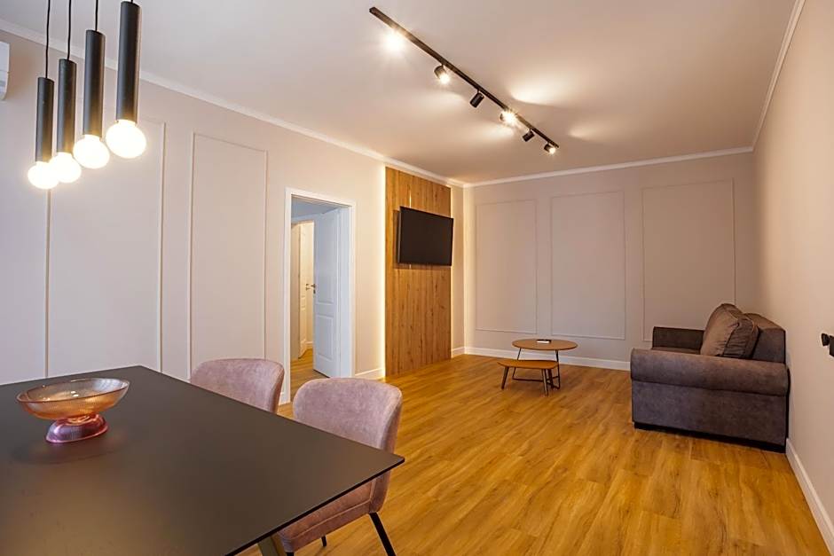 Bloom Downtown Suites