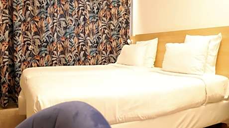 Two Comfort Adjacent Rooms