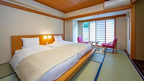Japanese-Style Bedroom - Top Floor - Non-Smoking - Yunomachikan