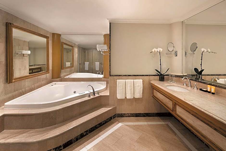 Shangri-La Hotel Sydney