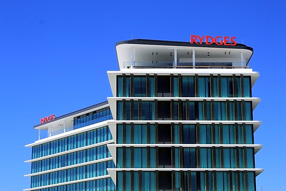 Rydges Gold Coast Airport