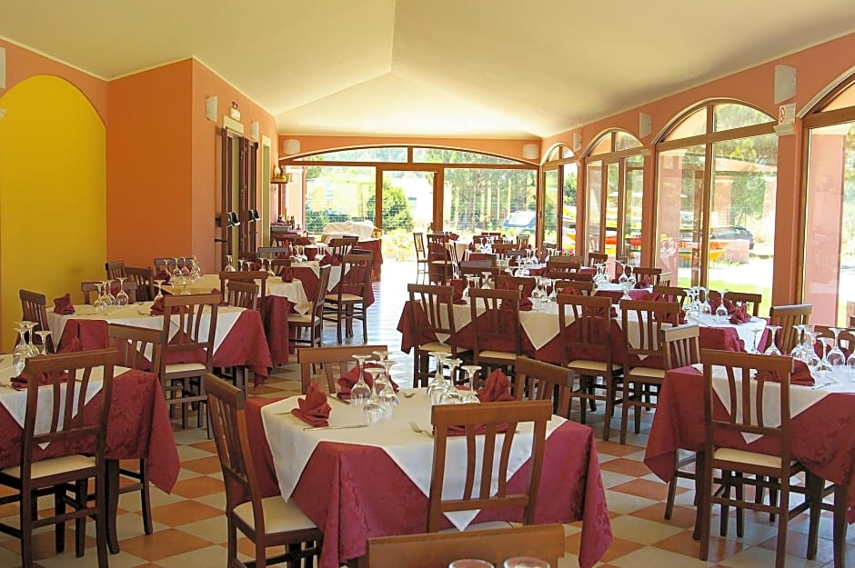 Rejna Residence Hotel