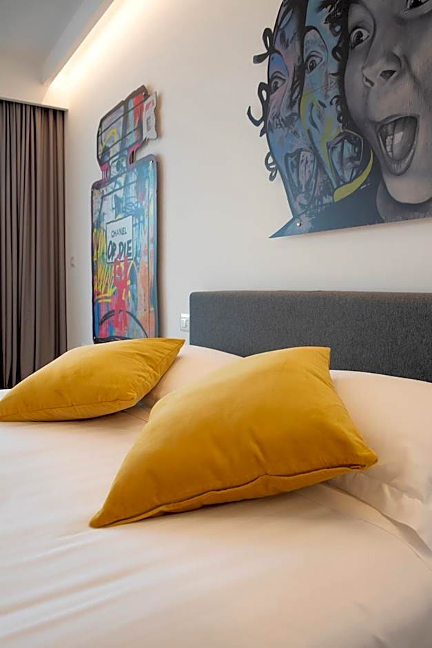 Marina Gardens Boutique&Suites