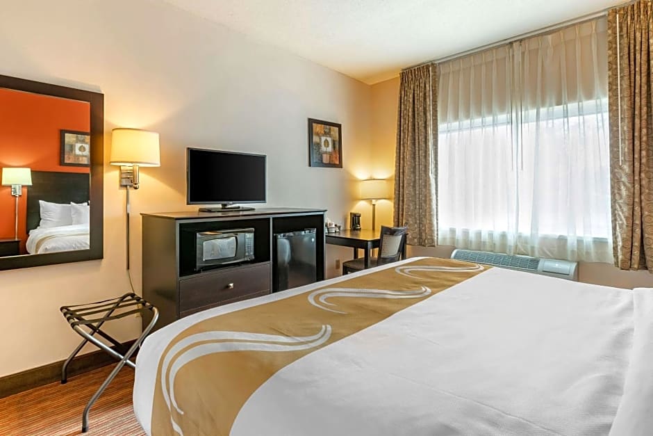 Quality Inn & Suites Mason City